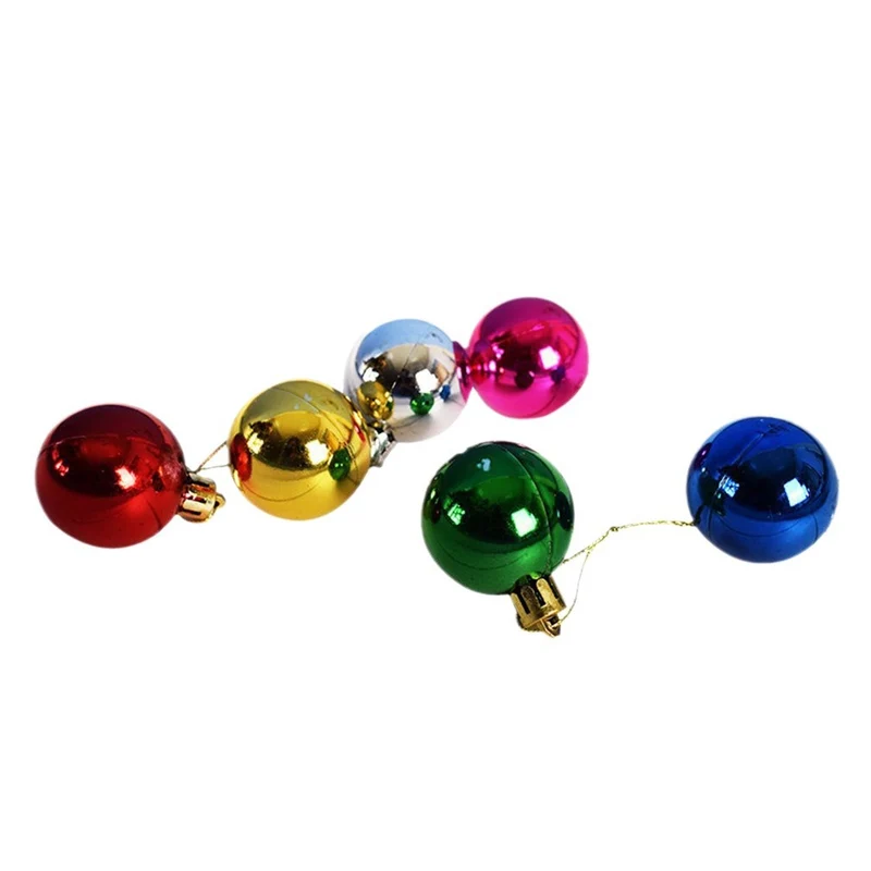 Dekorative Weihnachtskugeln Karnz