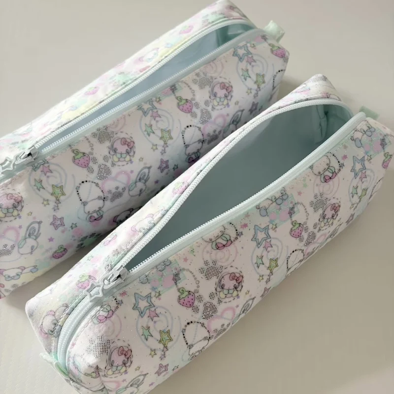 Stylisches Charakter Print Federmäppchen