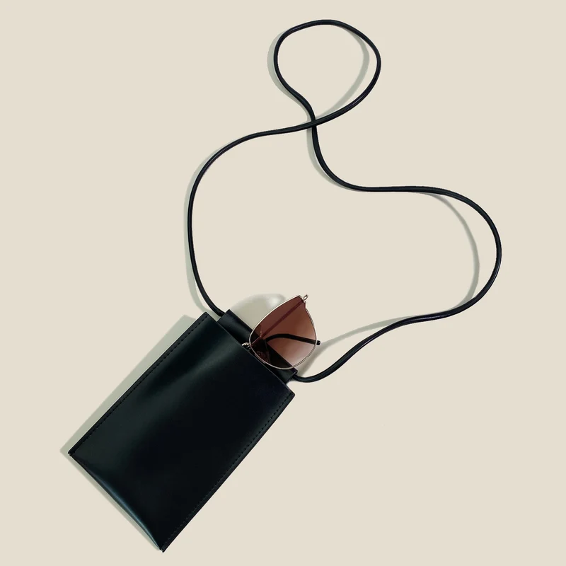Leder Crossbody Kartenhalter Karnz