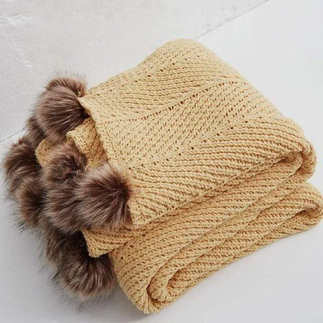 Pom Pom Chenille Decken Karnz