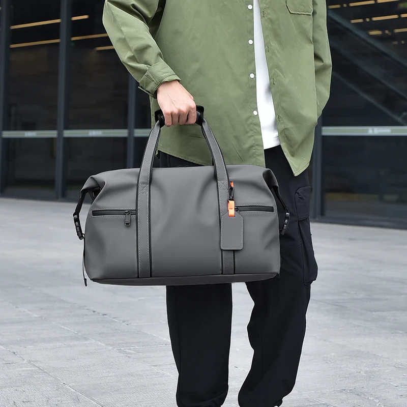 Vielseitige wasserdichte Reisetasche Karnz