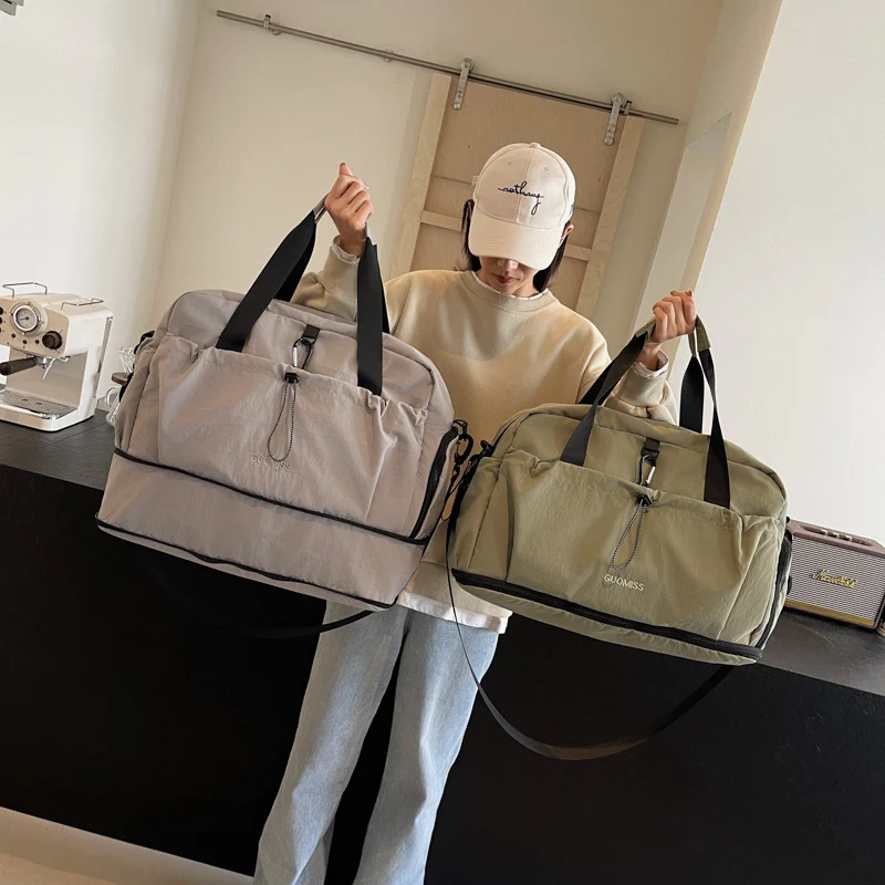 Vielseitige leichte Reisetasche Karnz