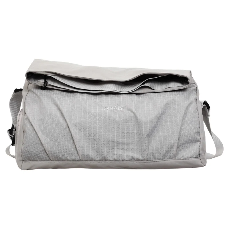 Geräumige Reisetasche Karnz