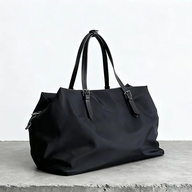 Geräumige Nylon Reise Tasche