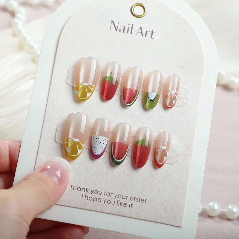 Frucht-inspirierte florale Press-On Nail Art Set Karnz