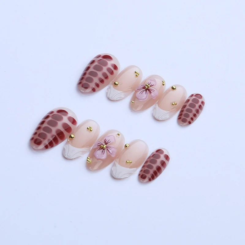 Floral Art Press-On Nail Set Karnz