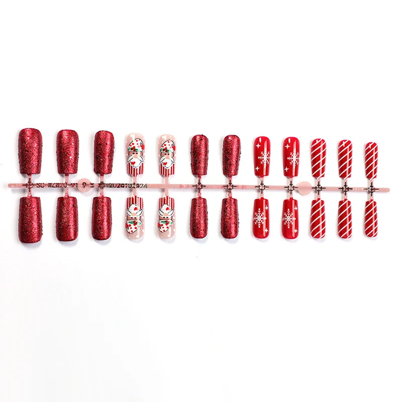 Festliches Santa-Themen Press-On Nagelkunst Set Karnz