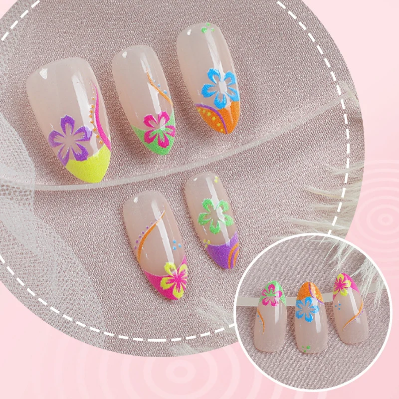 Exotische florale Press-On Nagelkunst Karnz