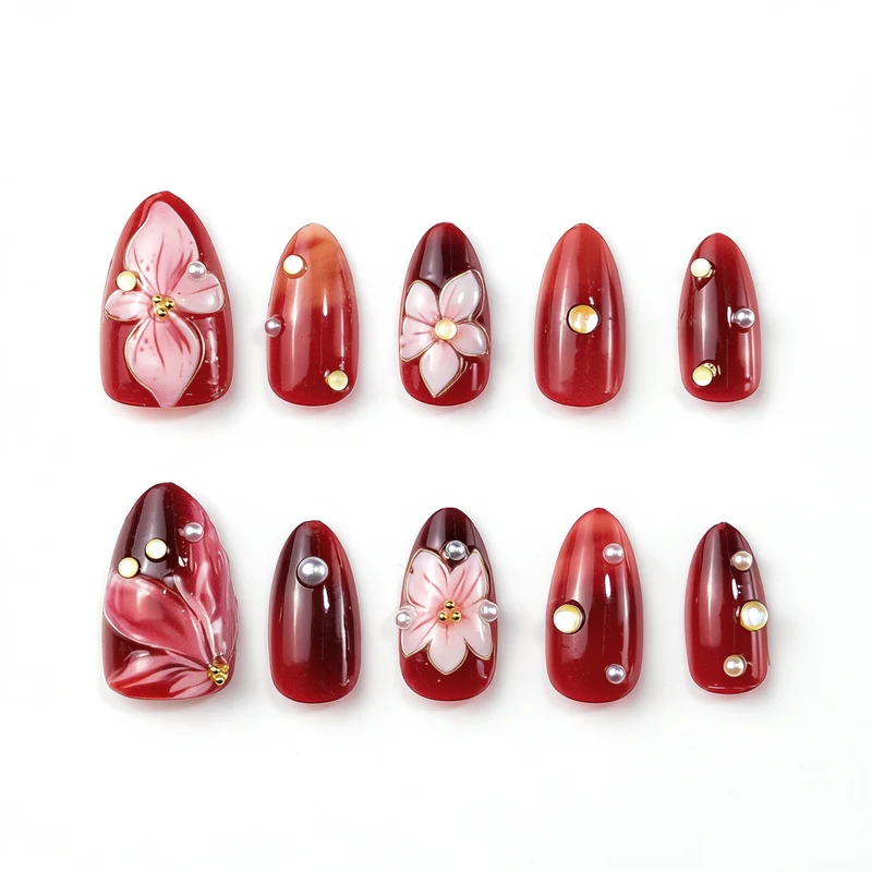 Elegantes Blumendesign Press-On Nagelkunst Set Karnz