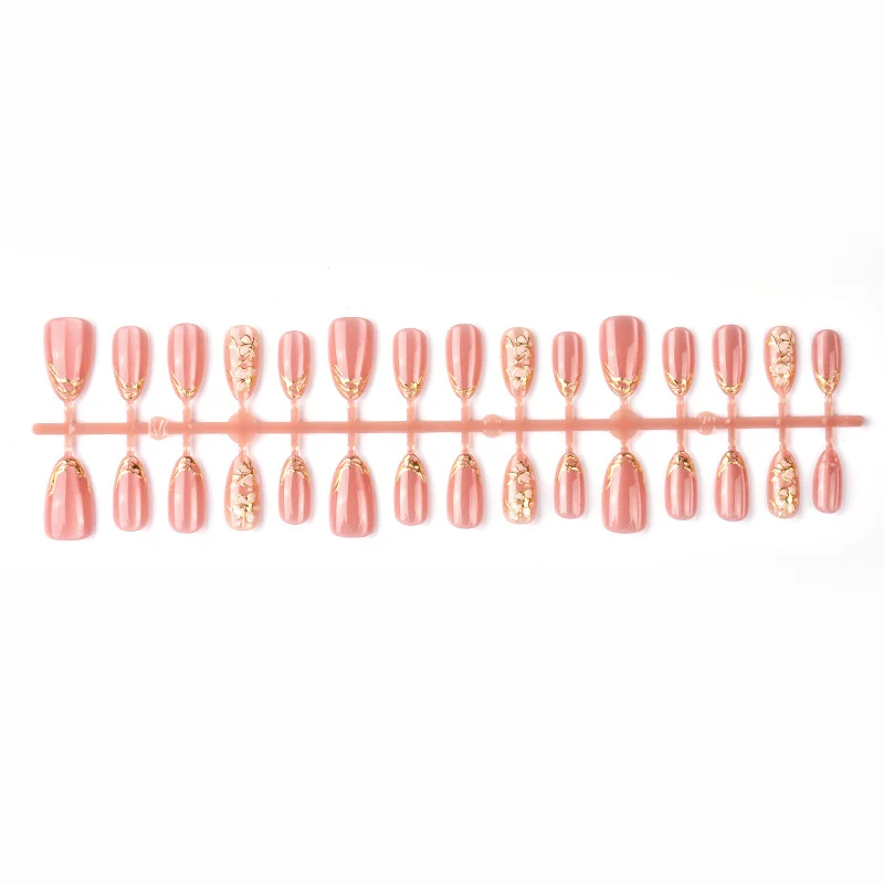 Elegantes blumeninspiriertes Press-On Nagelkunstset Karnz