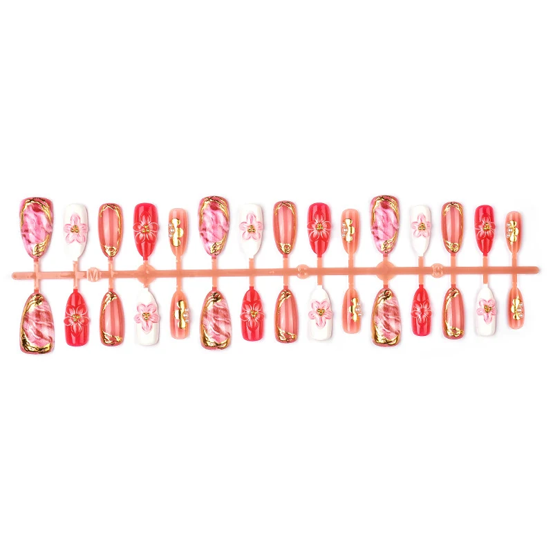 Elegantes Blumen- und Metallic-Press-On-Nagelkunst-Set Karnz