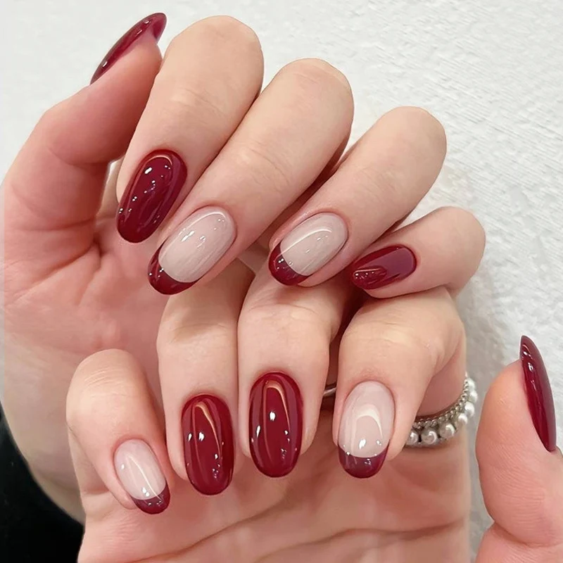 Elegante Zwei-Ton Press-On Nagelkunst Karnz