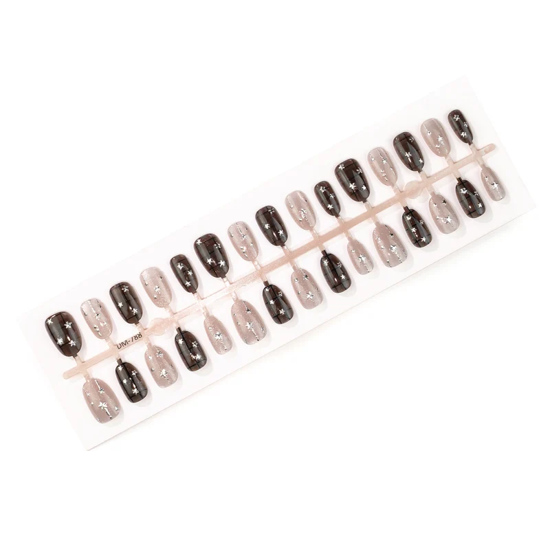 Dekorativer Nagelkunstkit Karnz