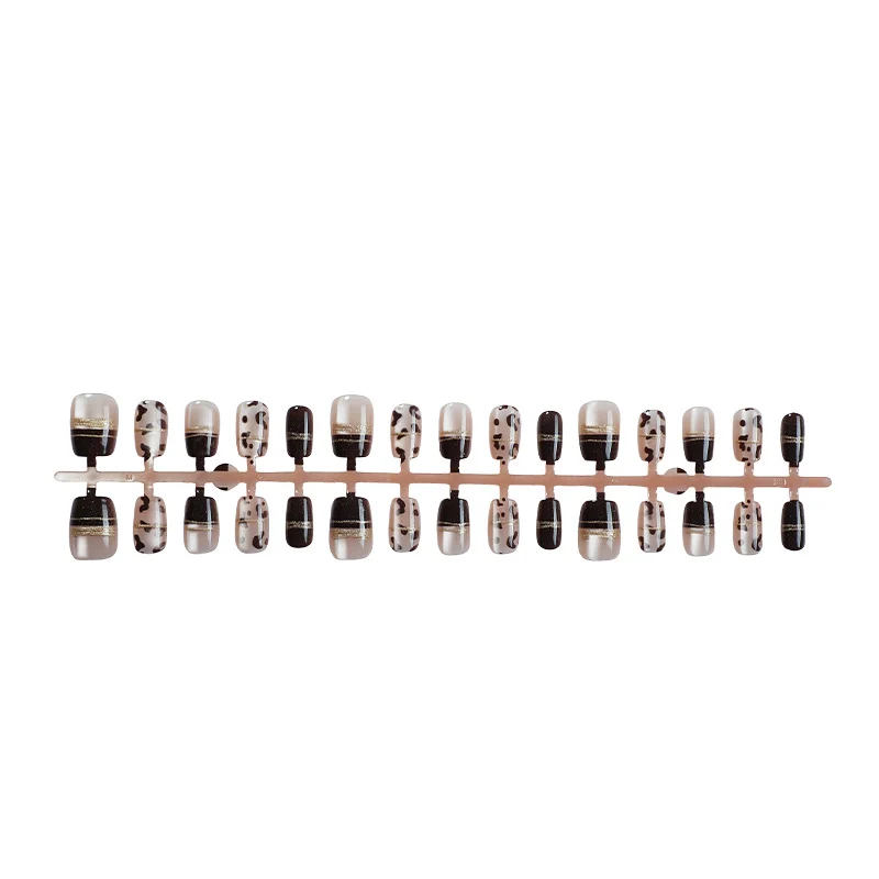 Zeitgenössisches Muster Druck-Nagelkunst-Set Karnz