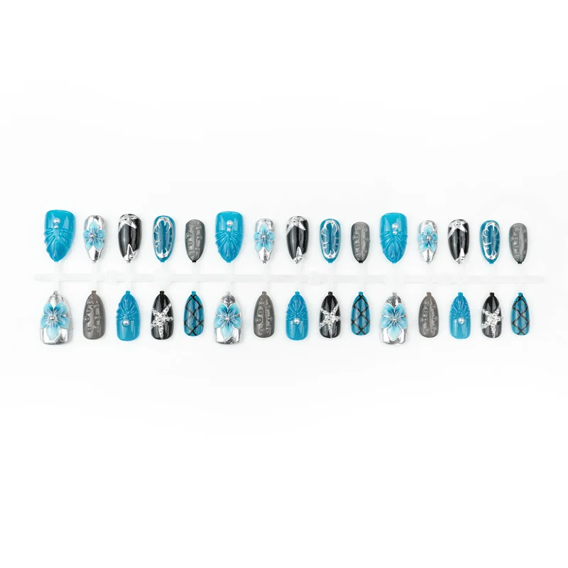 Künstlerisches Themen-Press-On-Nagelkunst-Set Karnz