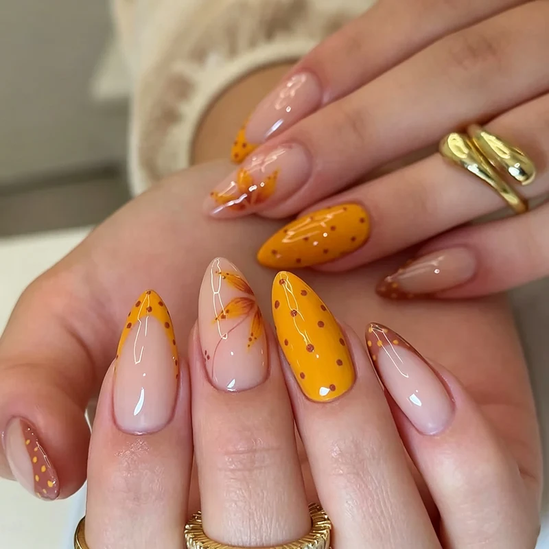 Artistic Nail Design Karnz
