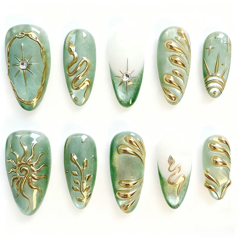 Künstlerisches Metallic Press-On Nagelkunst Set Karnz