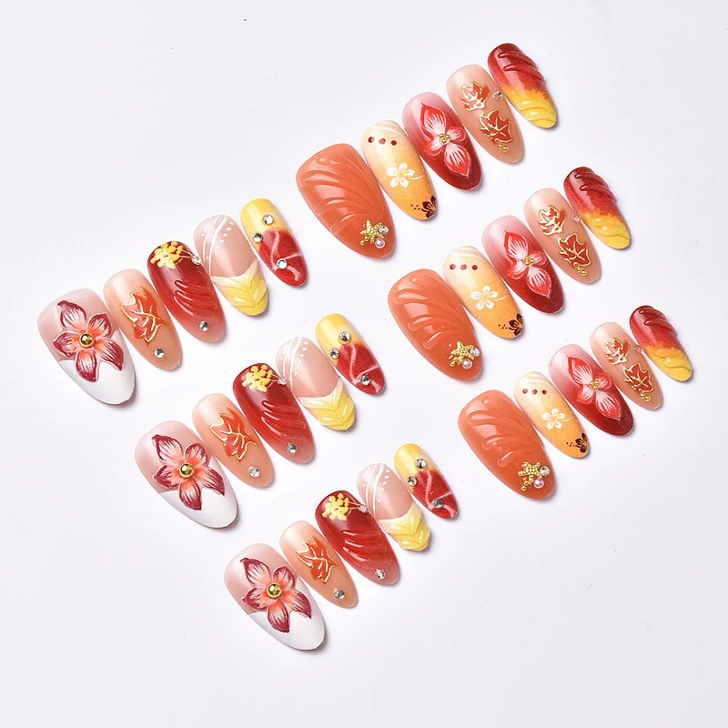 Künstlerisches Floral Press-On Nail Set Karnz 1790636735