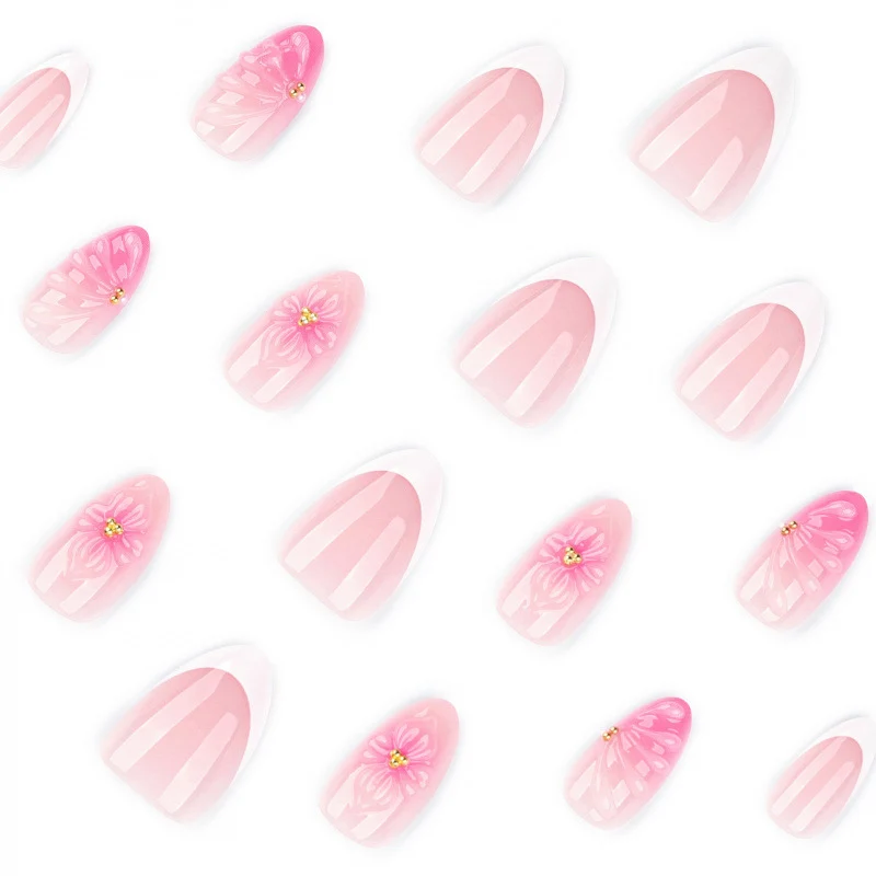 Künstlerisches Floral Press-On Nagelkunst Set mit Muschel- und Edelsteinakzenten Karnz