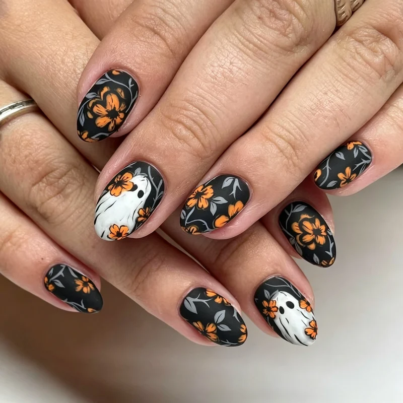 Künstlerisches florales Muster Press-On Nail Set Karnz