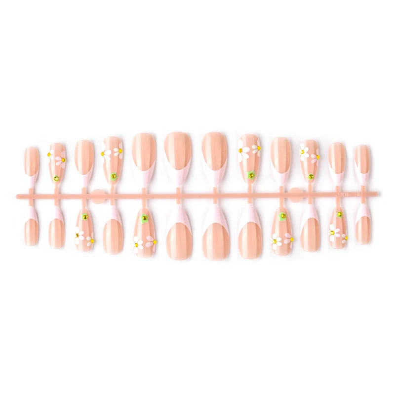 Künstlerisches, mit Blumen verziertes Press-On Nagelset Karnz