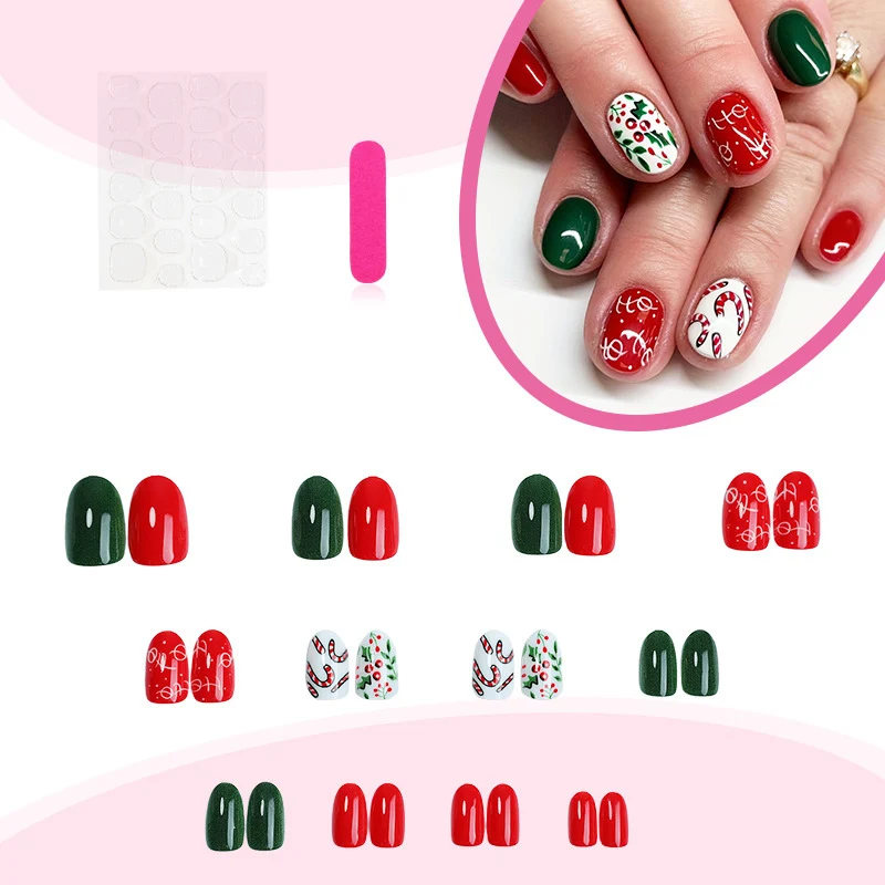 Weihnachts Kunstnagelset mit festlichen Motiven und Glitzerakzenten Karnz