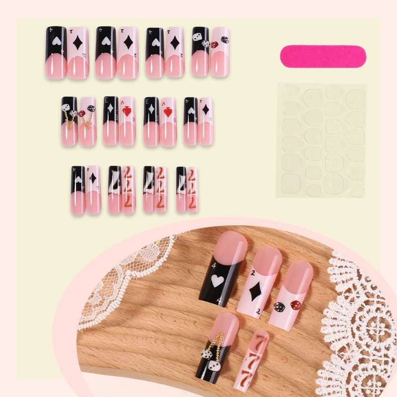 Stilvolle Kunstnagel-Kollektion Karnz