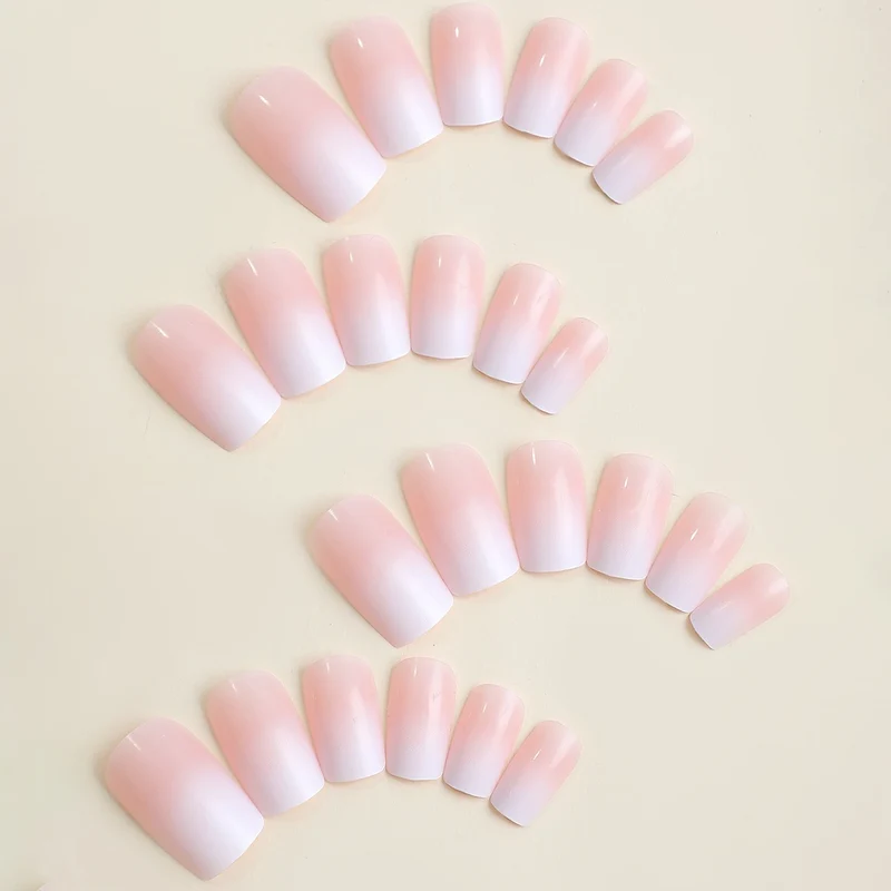 Kunstnagelset mit stylischen Ombre-Effekten und pflegeleichten Designs Karnz