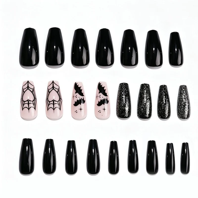 Kunstnagelset mit Halloween-Motiv und schaurigen Designs Karnz