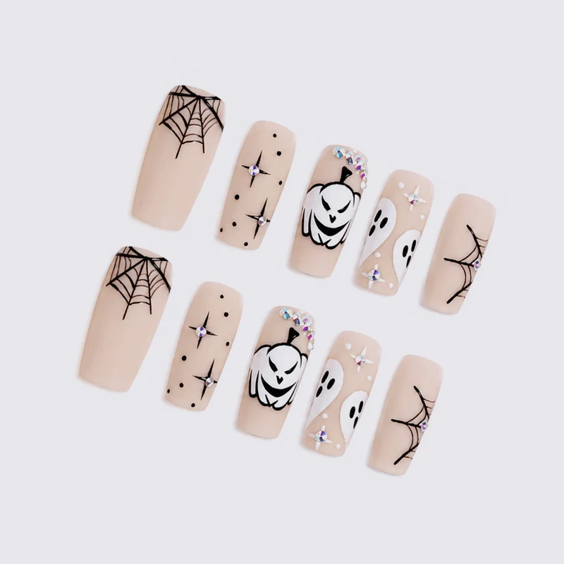 Kunstnagelset mit gruseligem Halloween-Motiv Karnz
