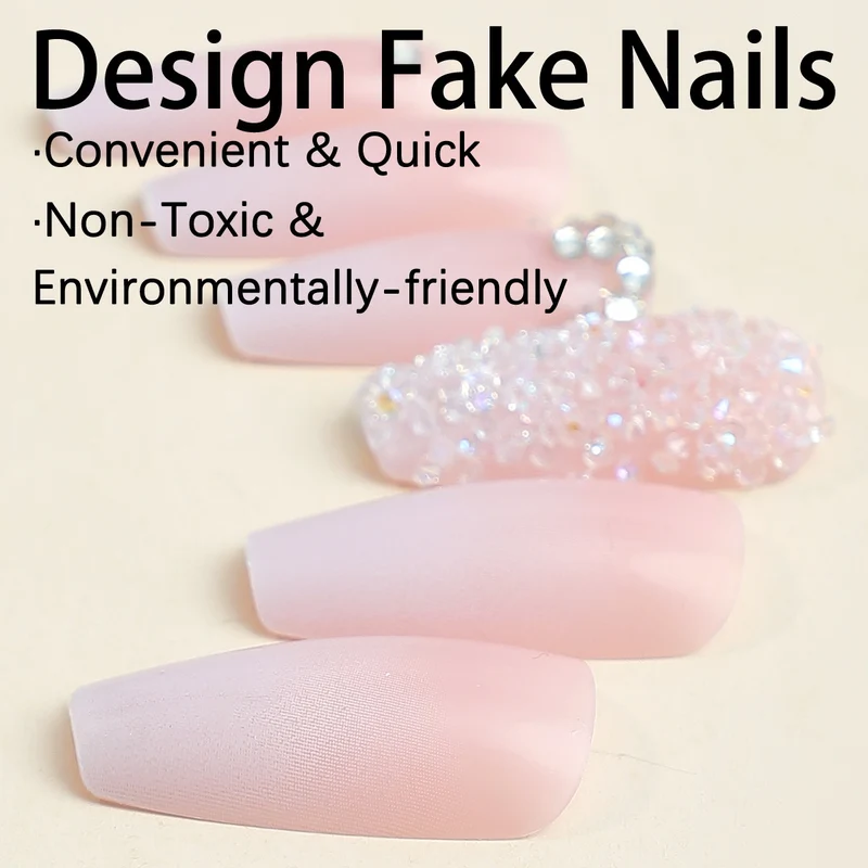 Kunstnagelset mit glamourösen Glitzerakzenten und trendigen Designs Karnz