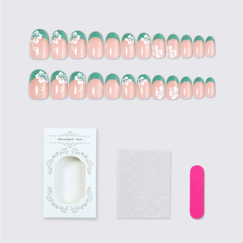 Kunstnagelset mit floralen Mustern und glitzernden Akzenten Karnz