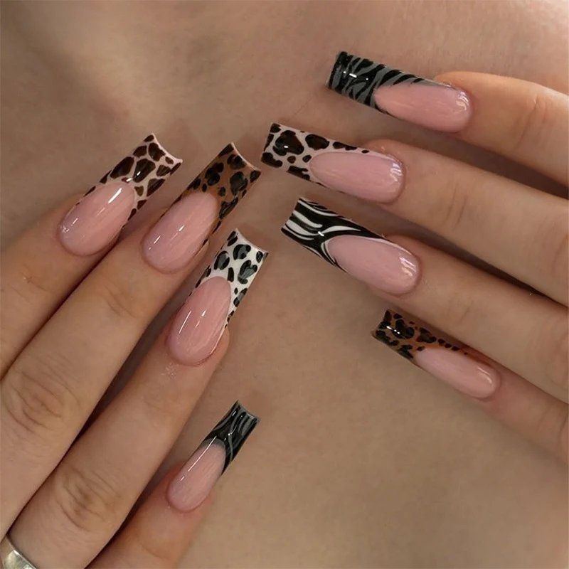 Kunstnagelset mit modischen Tier- und Farbverlauf-Designs Karnz