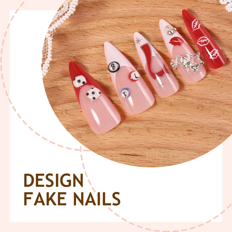 Kunstnagelset mit kreativem Motiv und Glitzerakzenten Karnz