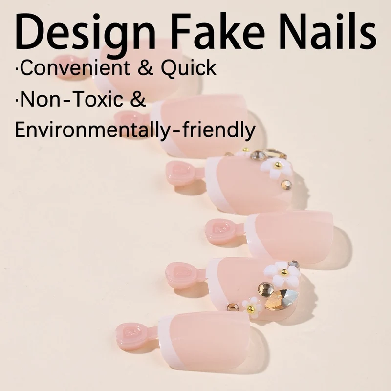 Kunstnagelset mit eleganten Glitzer- und Blumendetails Karnz
