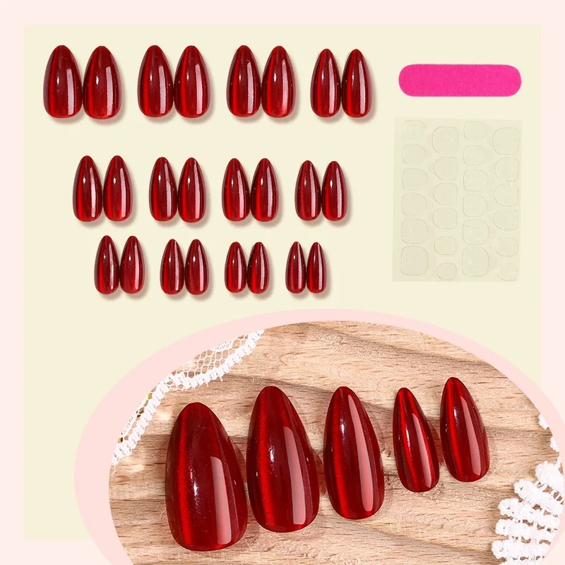 Kunstnagelset mit elegantem länglichem Design Karnz