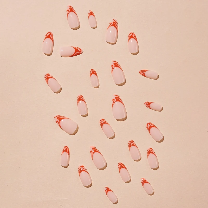 Kunstnägel mit kreativem Flamingo-Muster Karnz